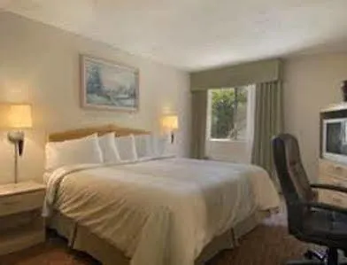 Hotel The Grand