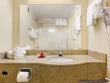 Hotel The Grand